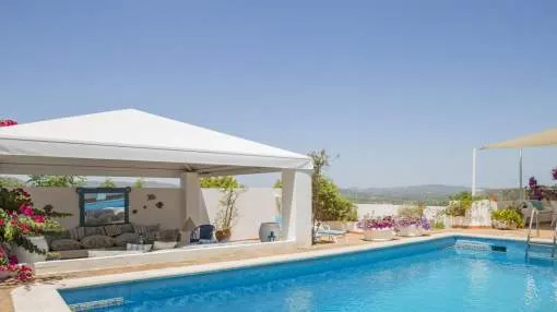 Charming House with tourist license on top of a Hill In Jesus Charming House with tourist license on top of a Hill In Jesus